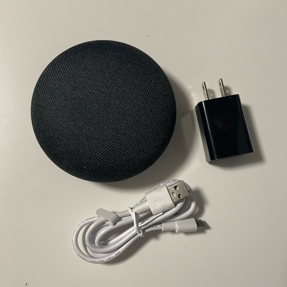 Google Home Mini first generation - Picture 3 of 3